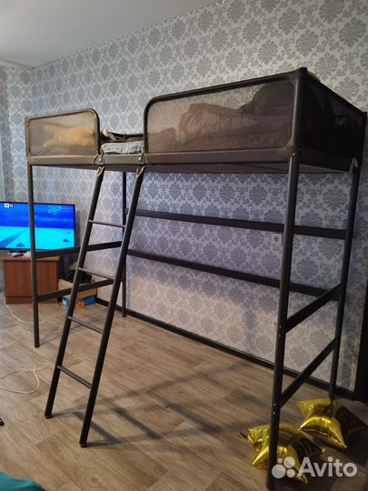 Продам кровать-чердак Туффинг