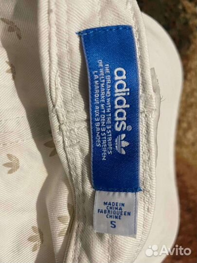 Adidas originals кепка