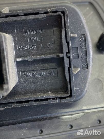 Концевик двери Peugeot 1007