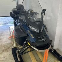 SKI-DOO Expedition Se turbo R