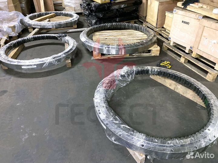 Поворотный круг Hitachi EX300LC-5 9166468