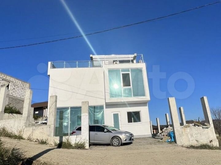 Дом 230 м² на участке 3,1 сот.