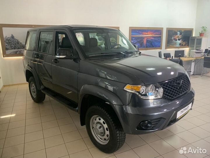 УАЗ Patriot 2.7 МТ, 2024