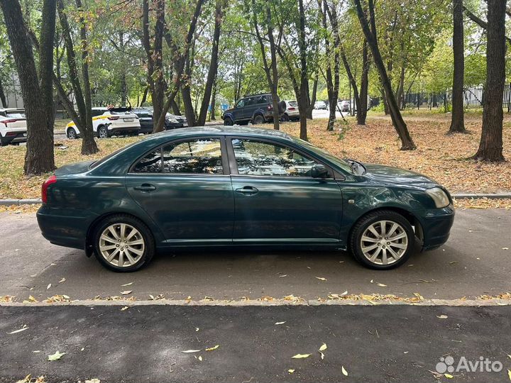 Toyota Avensis 1.8 МТ, 2003, 271 000 км