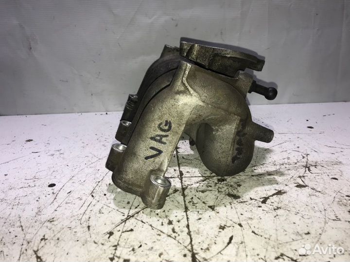 Коллектор впускной Volkswagen Touareg 2002-2010