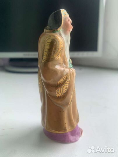 Статуэтка фарфор Китайский мудрец