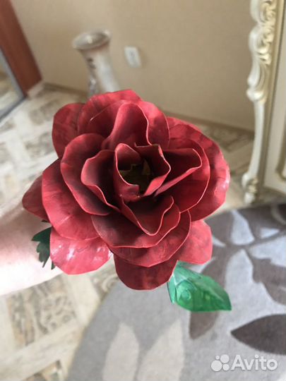 Роза металлическая,ручная работа