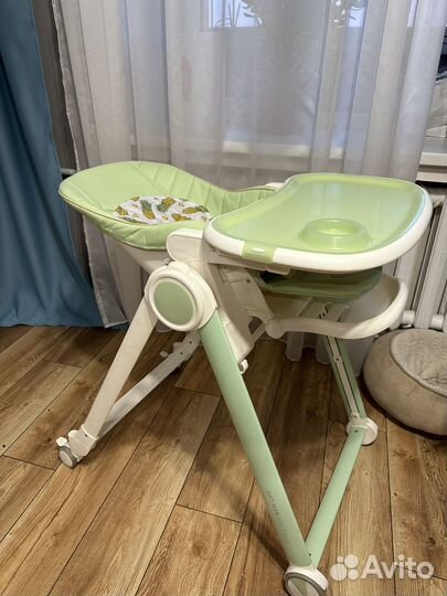 Стульчик для кормления happy baby