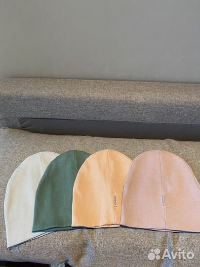 Женская шапка