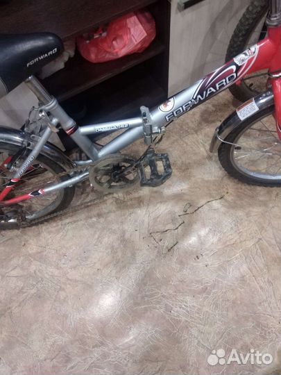 Три скоростных складных велосипедов 20