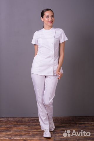 Медицинский костюм женский