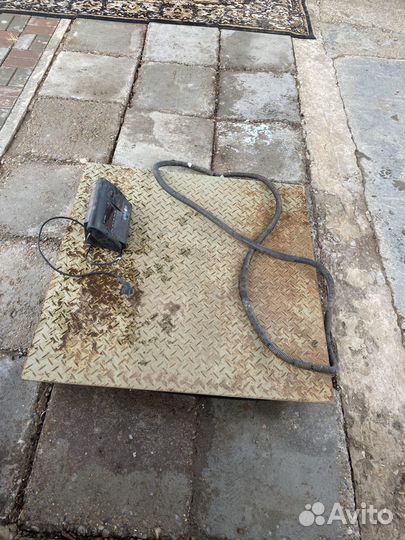 Продаю весы