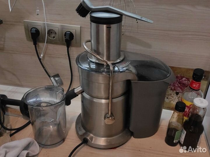 Соковыжималка bork S800