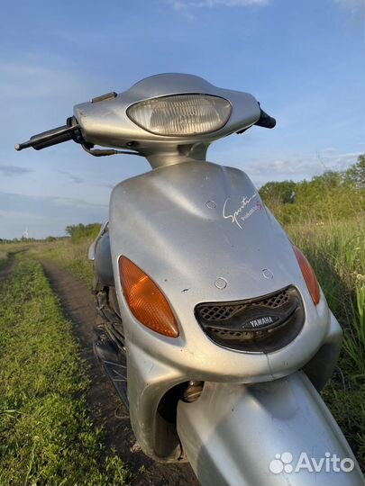 Yamaha grand axis 100
