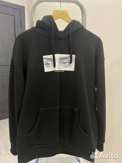 Толстовка для девочки. Размер: s