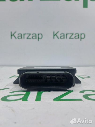 Блок управления стояночным тормозом Bmw 5 G30 2017