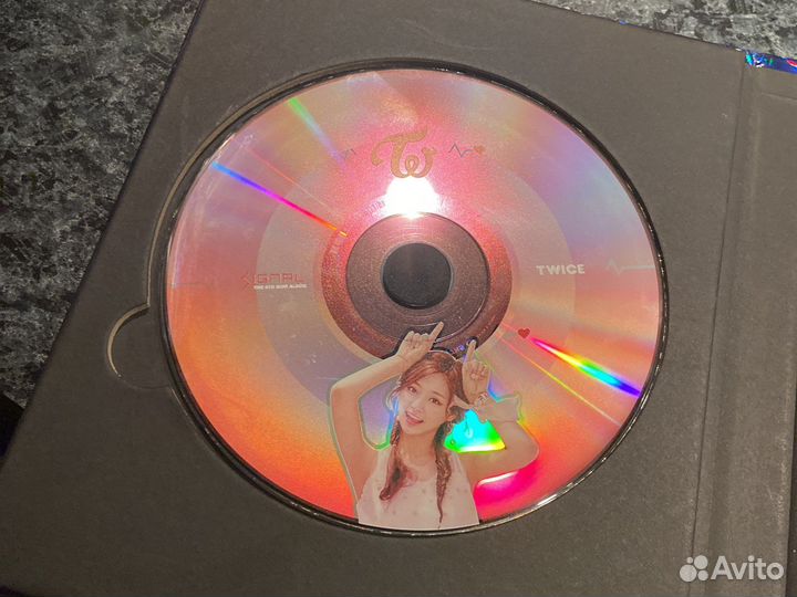 Альбом twice signal