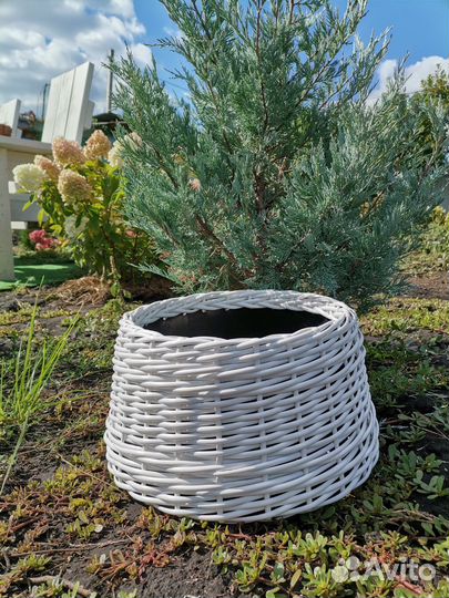 Юбка для новогодней елки из ротанга