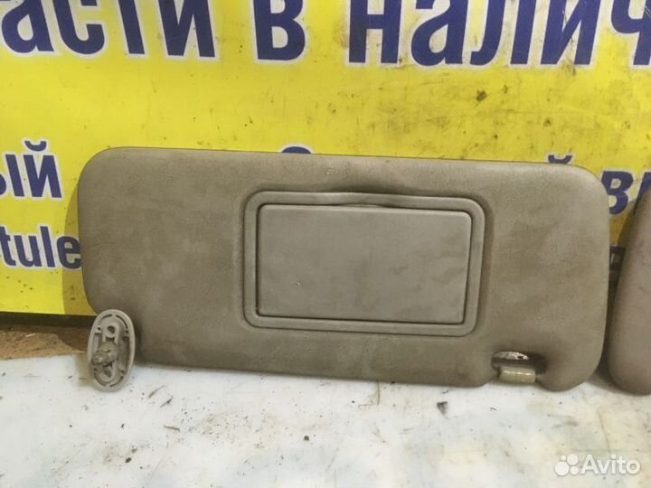 Козырек солнцезащитный левый правый комплект Honda