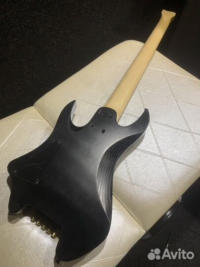 Бас-гитара безголовая 5 струн пассив