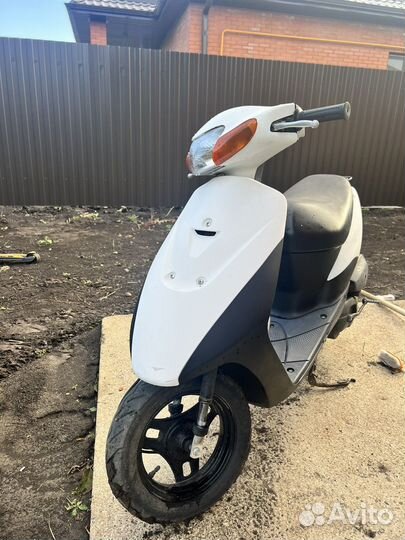 Мопед suzuki lets2