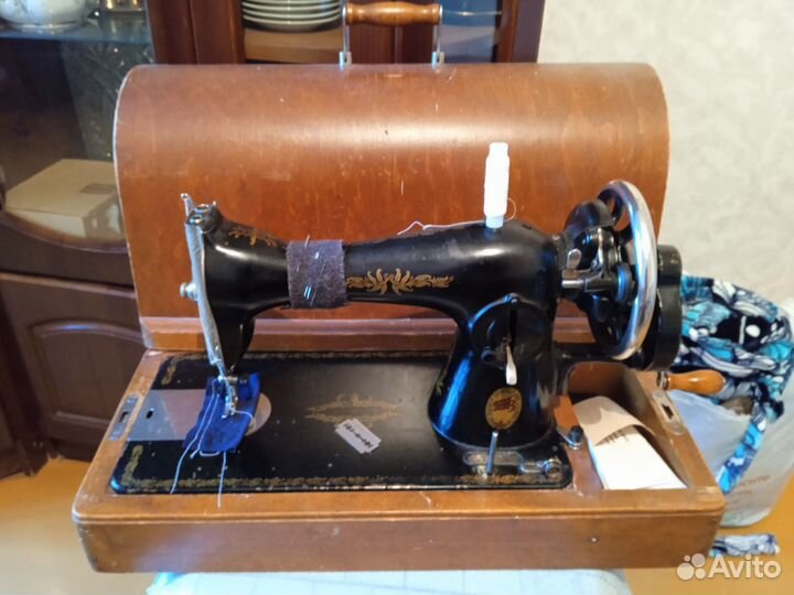 Швейная машинка