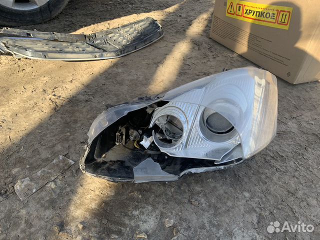 Фара левая Mercedes S-klasse W221 2008 A2218206761