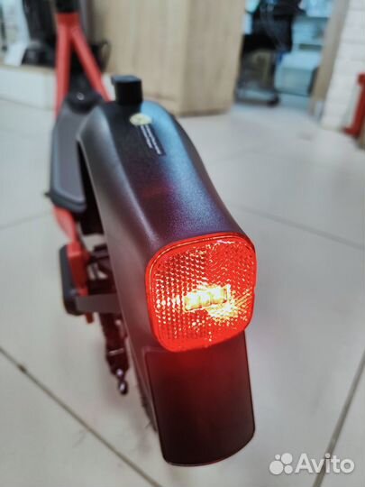 Электросамокат ninebot