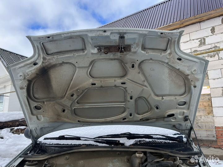 Капот renault clio 2