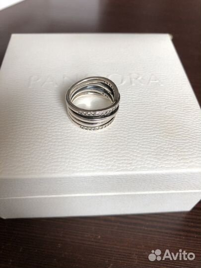 Серебряное кольцо Pandora