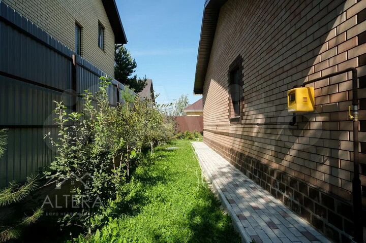 Коттедж 125 м² на участке 8,2 сот.