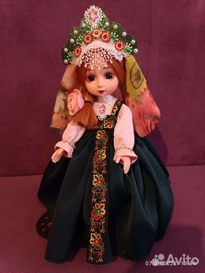 Кукла шкатулка