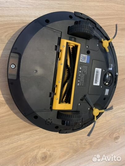 Робот пылесос