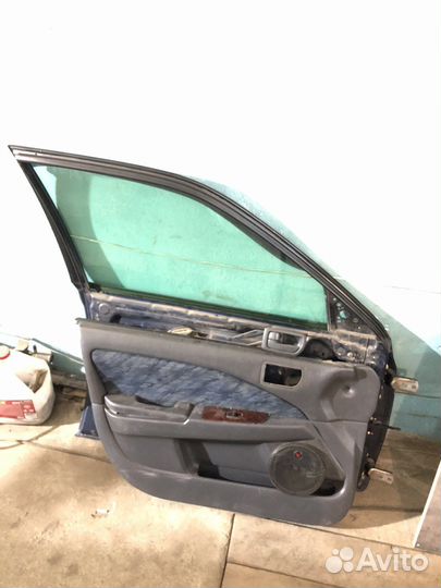 Дверь левая передняя