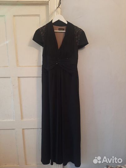 Вечернее платье 38