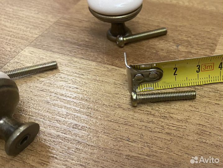 Декоративные ручки для мебели