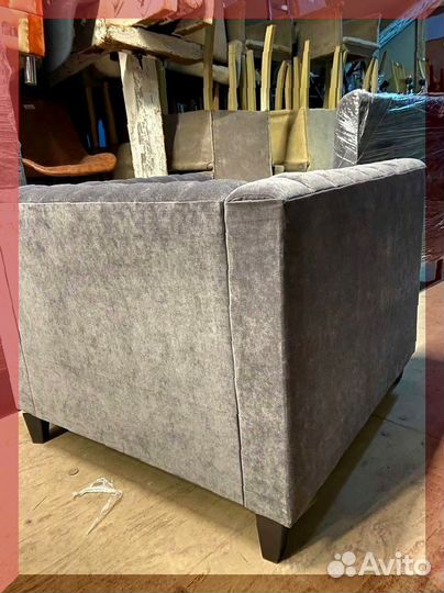 Кресло серое