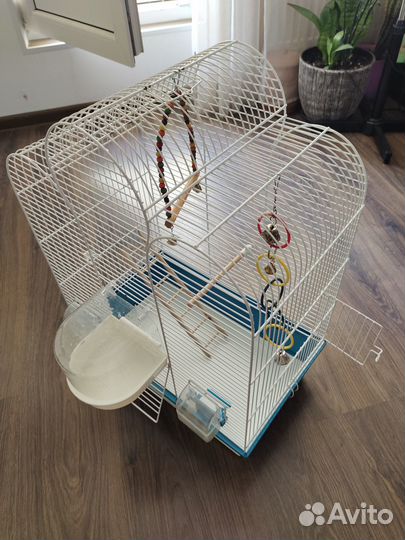 Клетка для волнистого попугая и др. мал. птичек