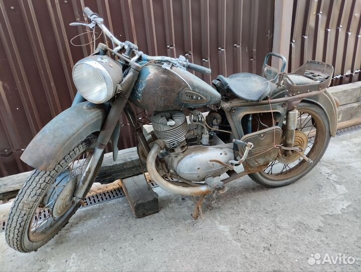 Продаю раритет иж 56