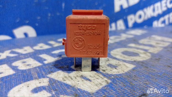 Реле Bmw E60 седан M54B30 2005