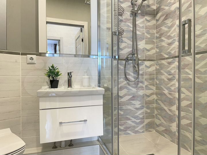 2-к. квартира, 55 м², 9/14 эт.