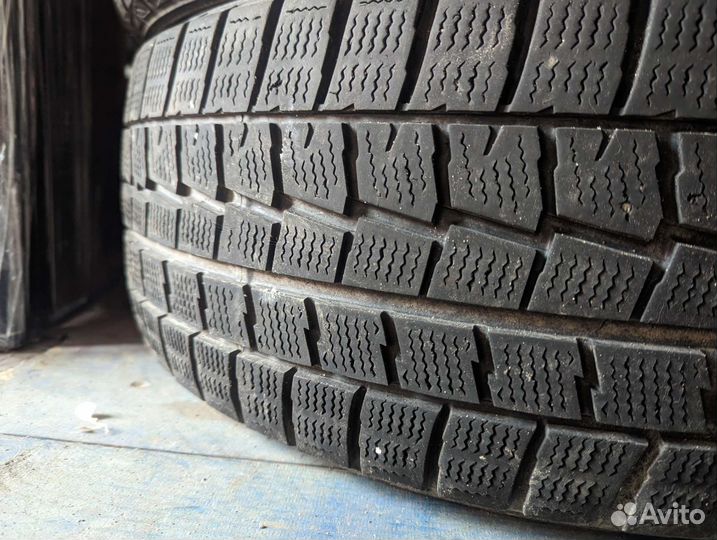 Dunlop Winter Maxx 215/55 R17 94T