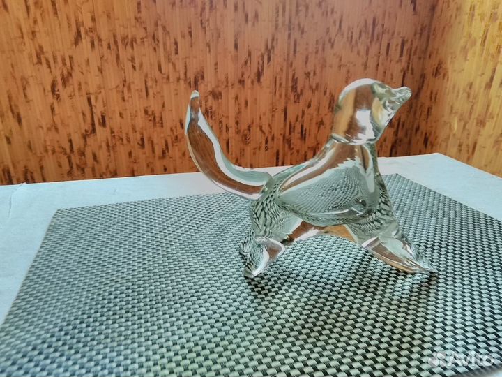 Стеклянная фигурка кошки