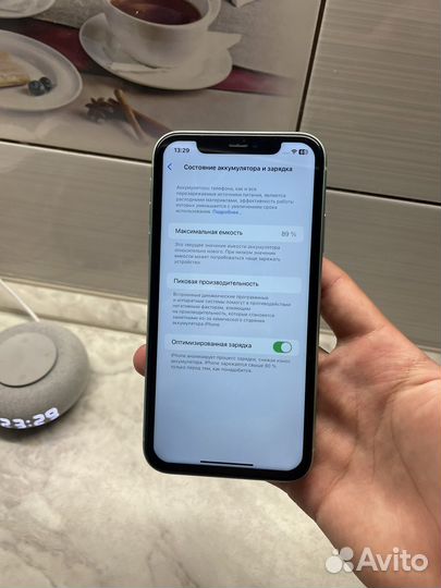 iPhone 11, 64 ГБ