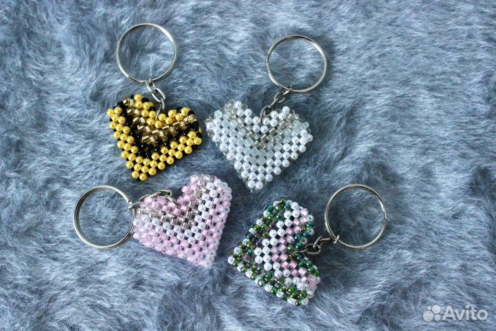 Брелок из бисера (ручная работа)