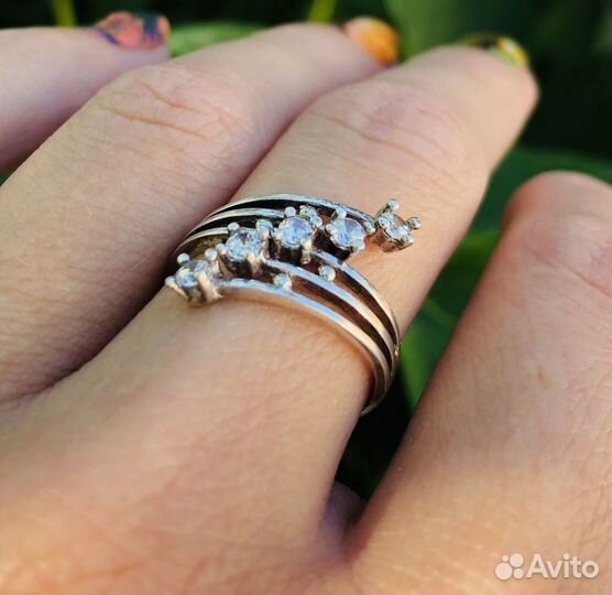 Серебряное кольцо