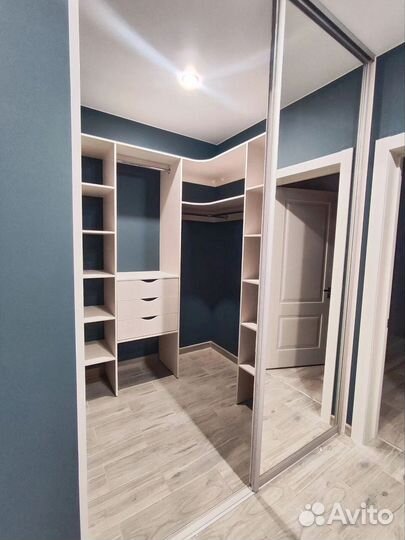 Гардеробная на заказ от фабрики