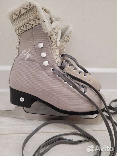Коньки фигурные для девочки