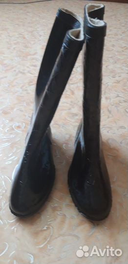 Резиновые сапоги