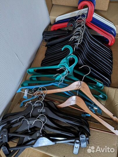 Вешалки плечики IKEA